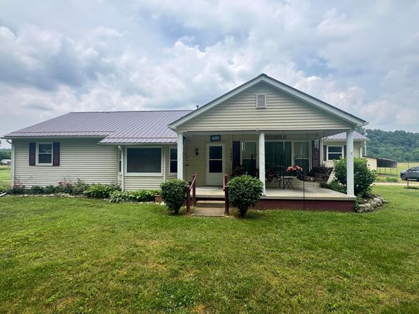 7885 Old River Road , Philo, OH 43771