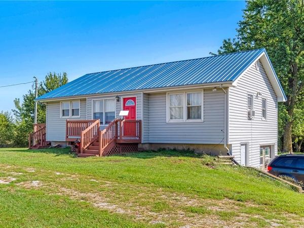 37431 W 228th Street, Polo, MO 64671