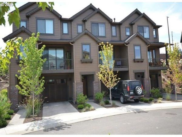 886 SW Crestline DR, Bend, OR 97702