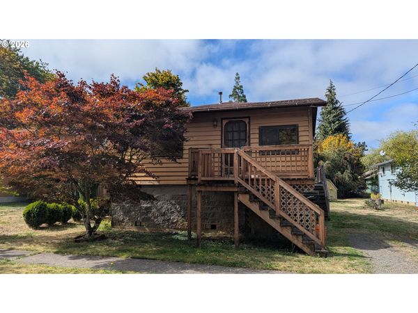541 JEFFERSON AVE, Vernonia, OR 97064