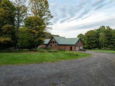 11713 Stonehedge Road , Remsen, NY 13438