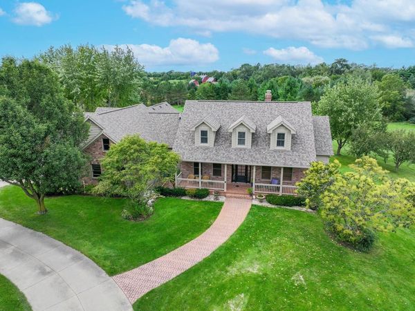 5046 Briar Ridge COURT, Burlington, WI 53105