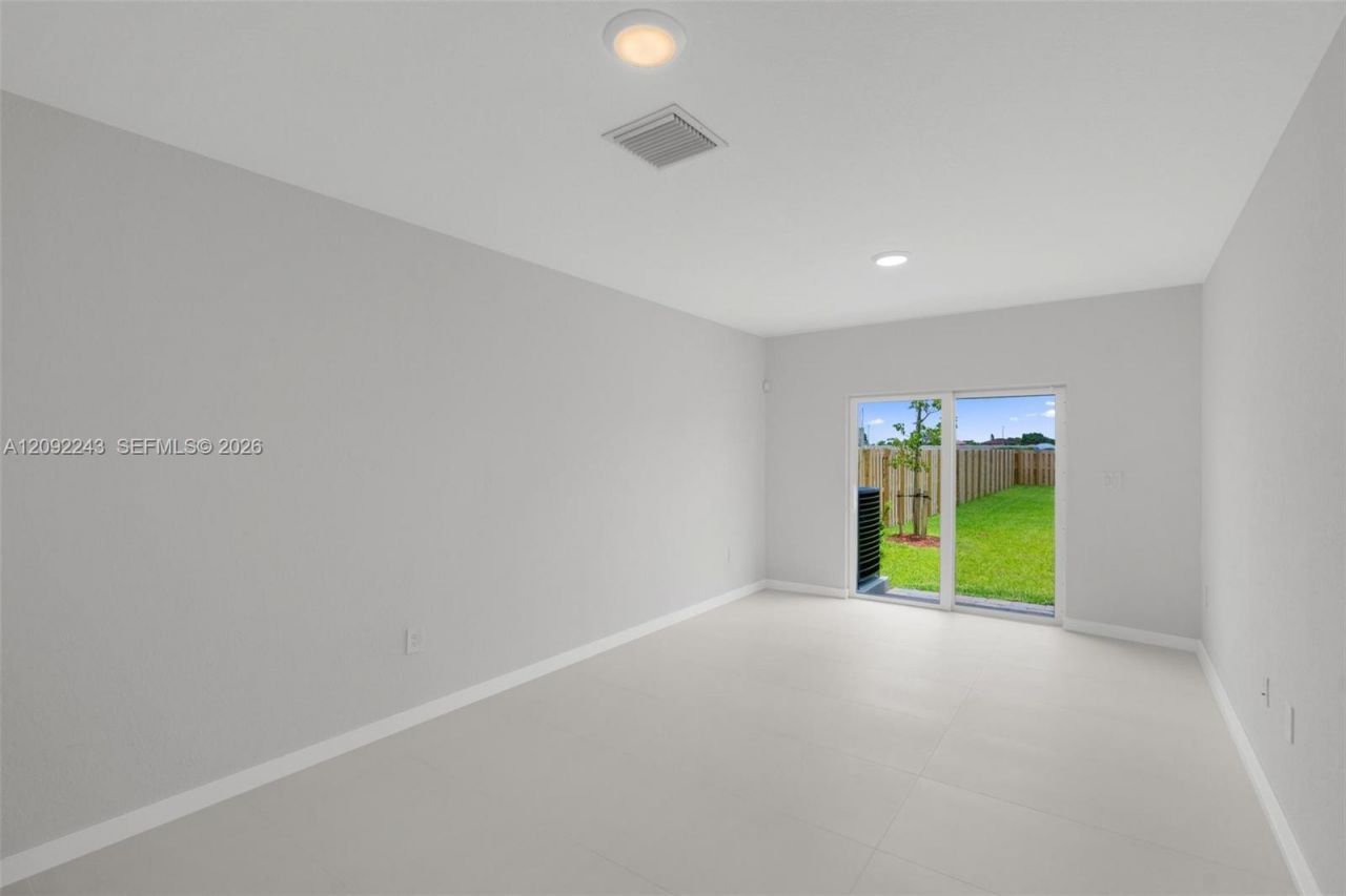 27270 SW 133rd Path , Miami, FL 33032 Photo