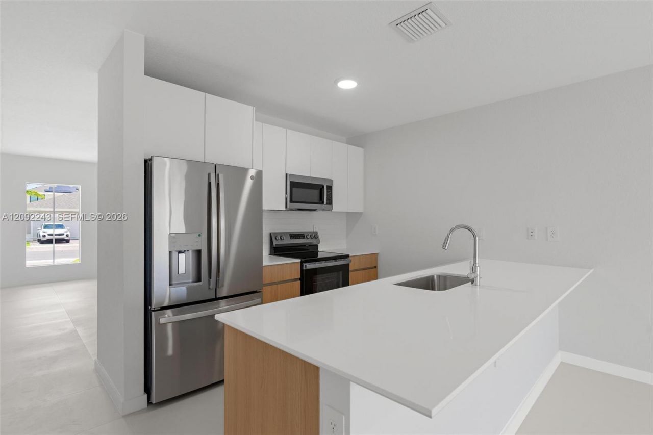 27270 SW 133rd Path , Miami, FL 33032 Photo
