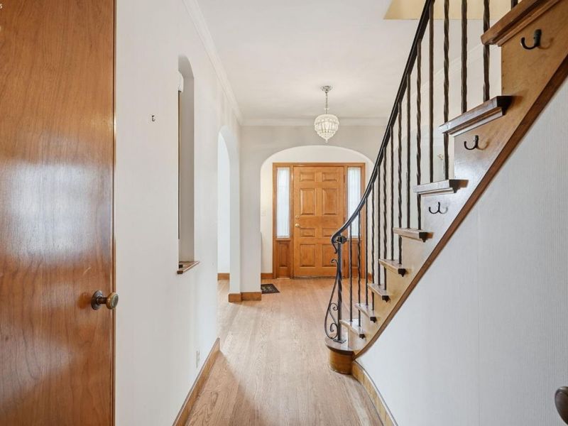 733 N Main Street, Fostoria, OH 44830 Photo 7