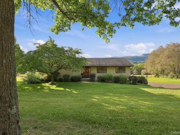 510-512 Albany Post Road, New Paltz, NY 12561