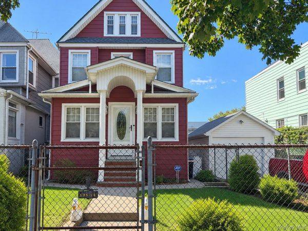 135-16 Kew Gardens Road , Richmond Hill, NY 11418