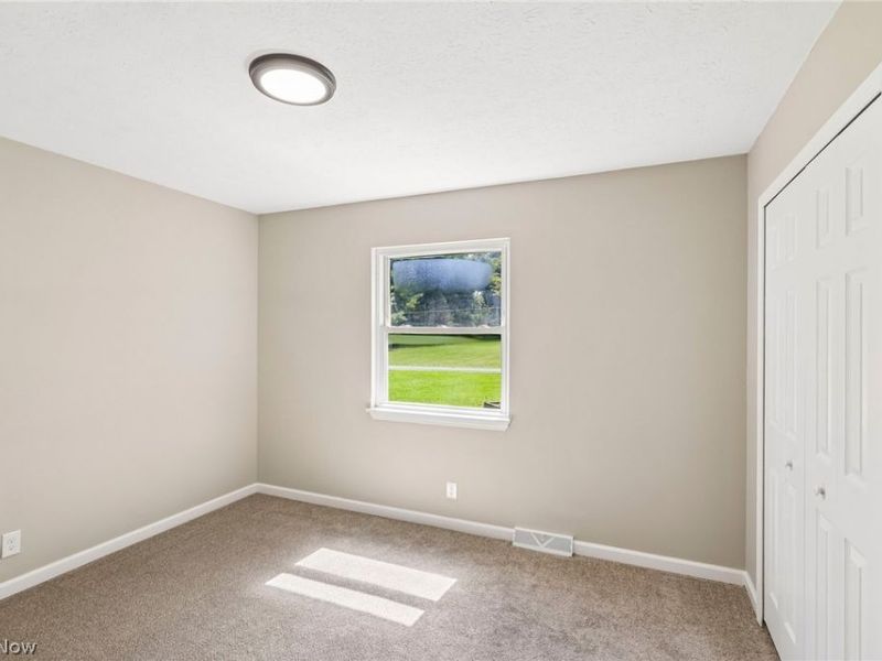 10139 Minyoung Road, Ravenna, OH 44266 Photo 17
