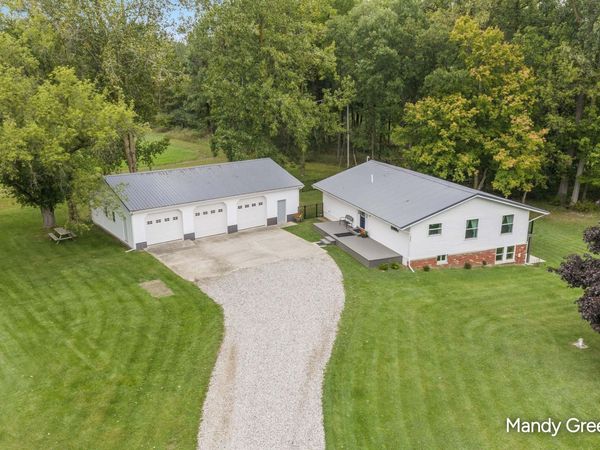 7880 S Garlock Road, Carson City, MI 48811