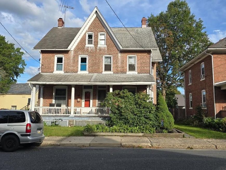 19 S 8th, Quakertown, PA 18951 Main Photo