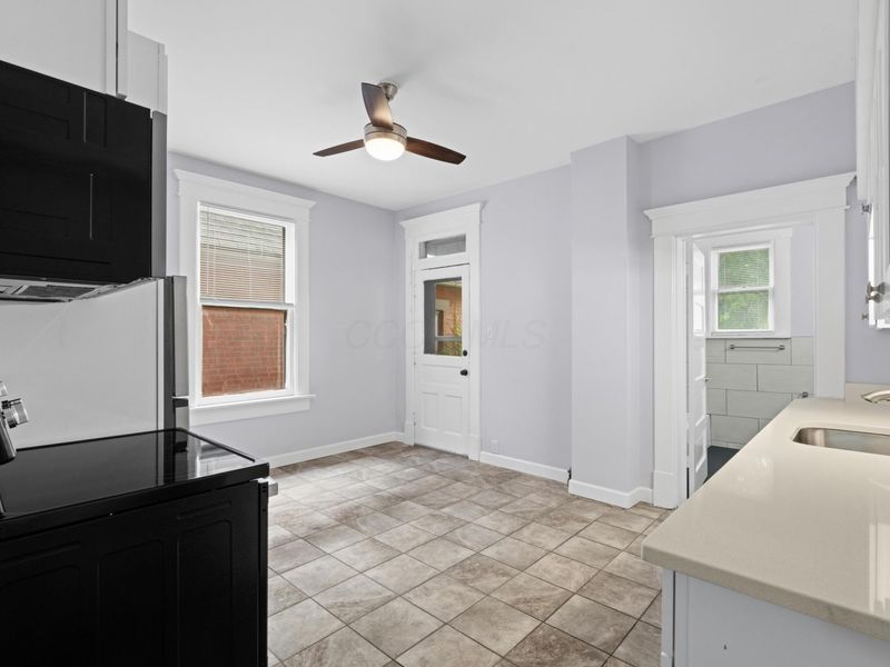 339 E Sycamore Street , Columbus, OH 43206 Photo 13
