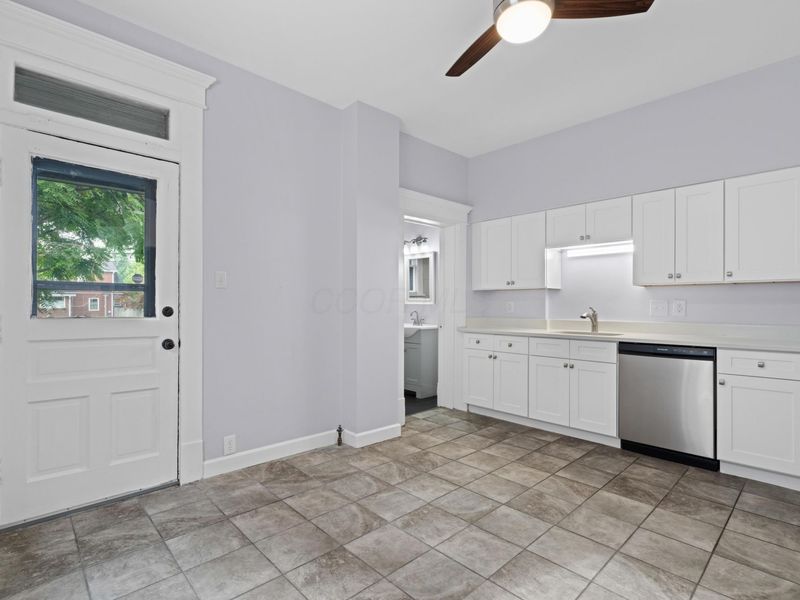 339 E Sycamore Street , Columbus, OH 43206 Photo 18