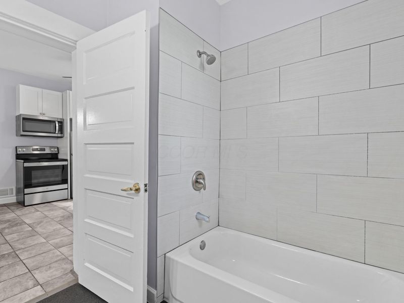 339 E Sycamore Street , Columbus, OH 43206 Photo 20