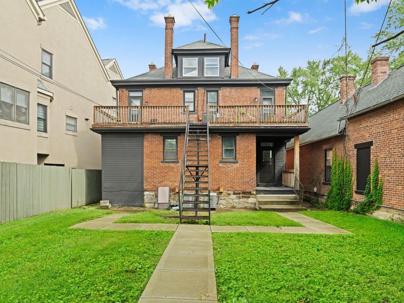 339 E Sycamore Street , Columbus, OH 43206 Photo 25