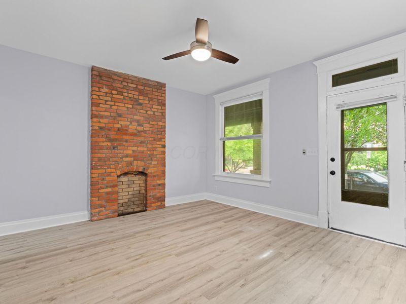 339 E Sycamore Street , Columbus, OH 43206 Photo 7