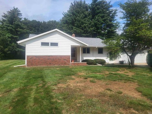 12618 Plymouth-Goshen Trail, Plymouth, IN 46563