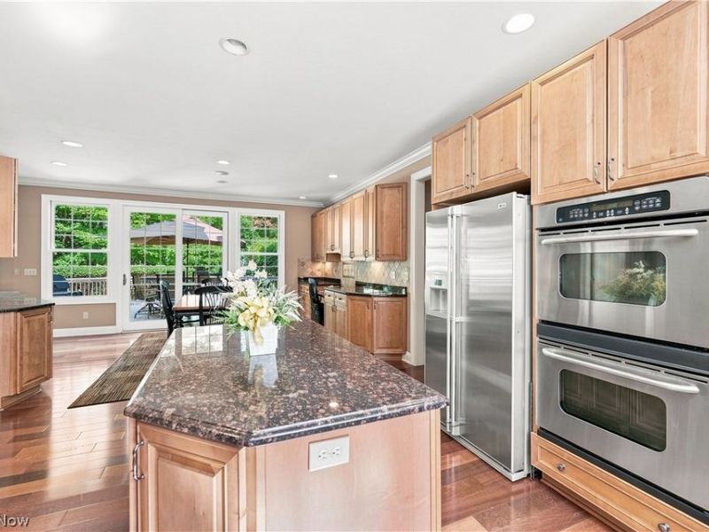 15560 Priorway Drive, Novelty, OH 44072 Photo 10