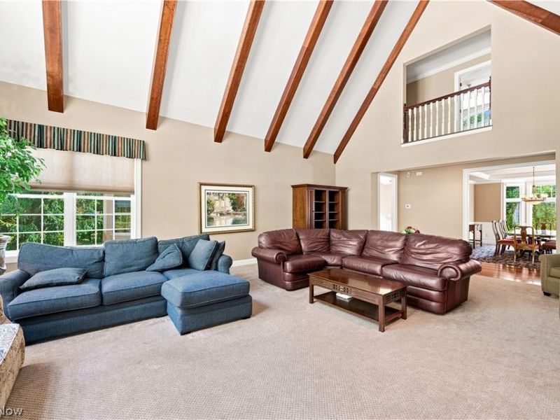 15560 Priorway Drive, Novelty, OH 44072 Photo 7