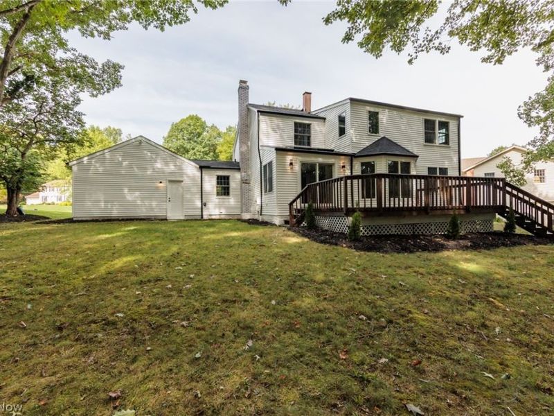 10143 Deer Run, Brecksville, OH 44141 Photo 2