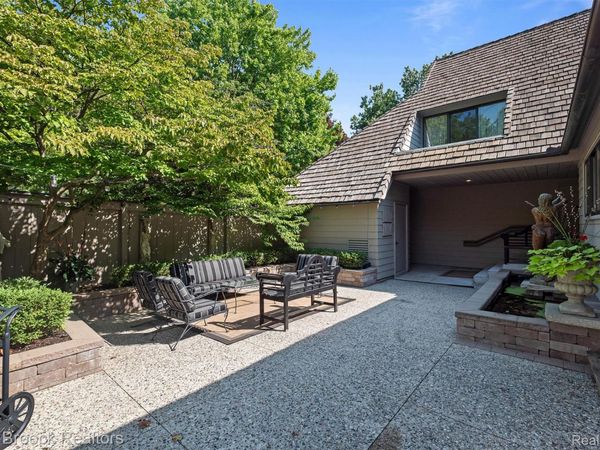 969 Bloomfield Woods , Bloomfield Hills, Mi 48304