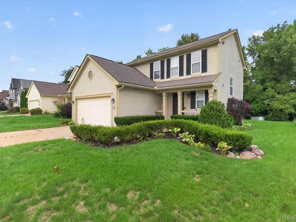 8589 Barrington Drive , Superior Township, Mi 48198
