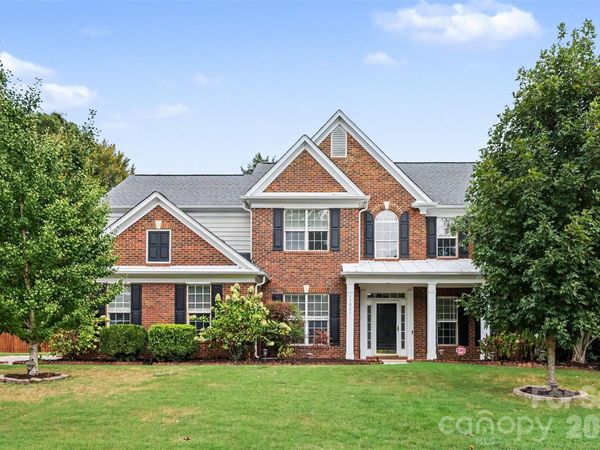 11027 Knight Castle Drive, Charlotte, NC 28277