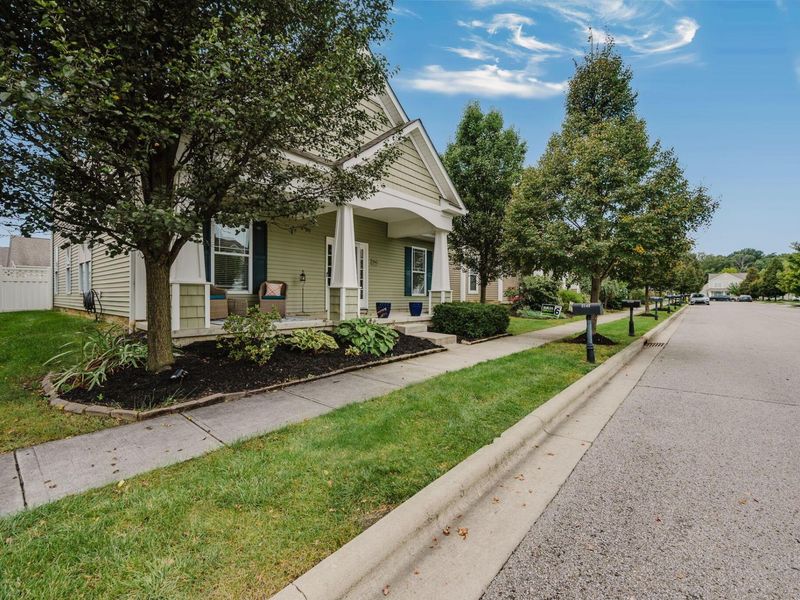 2143 Sawgrass Street , Grove City, OH 43123 Photo 3