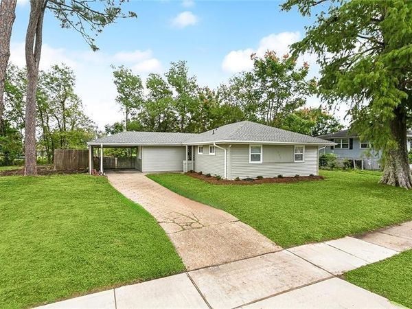 4801 PIETY Street , New Orleans, LA 70122