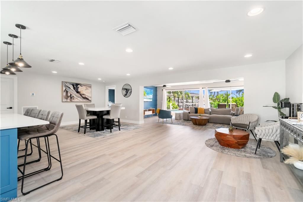 5161 Williams Dr , Fort Myers Beach, FL 33931 Photo