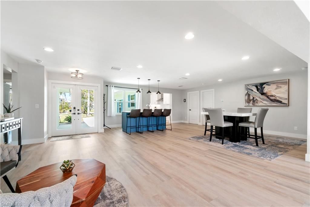 5161 Williams Dr , Fort Myers Beach, FL 33931 Photo
