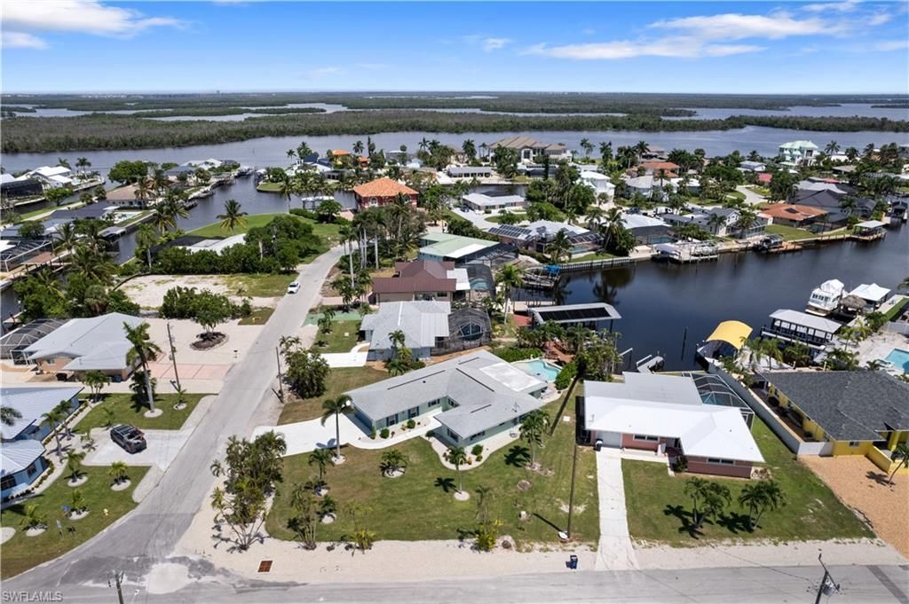 5161 Williams Dr , Fort Myers Beach, FL 33931 Photo