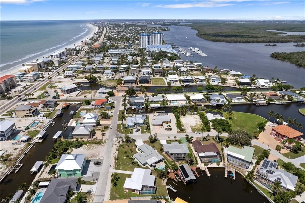 5161 Williams Dr , Fort Myers Beach, FL 33931 Photo