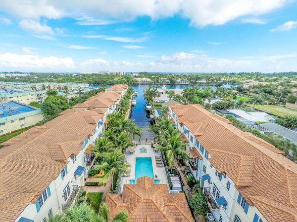803 ESTANCIA Way, Boynton Beach, FL 33435
