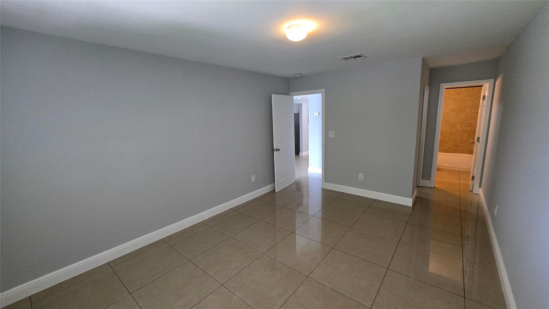 15201 NE 6th Avenue, Unit C307, Miami, FL 33162 Photo