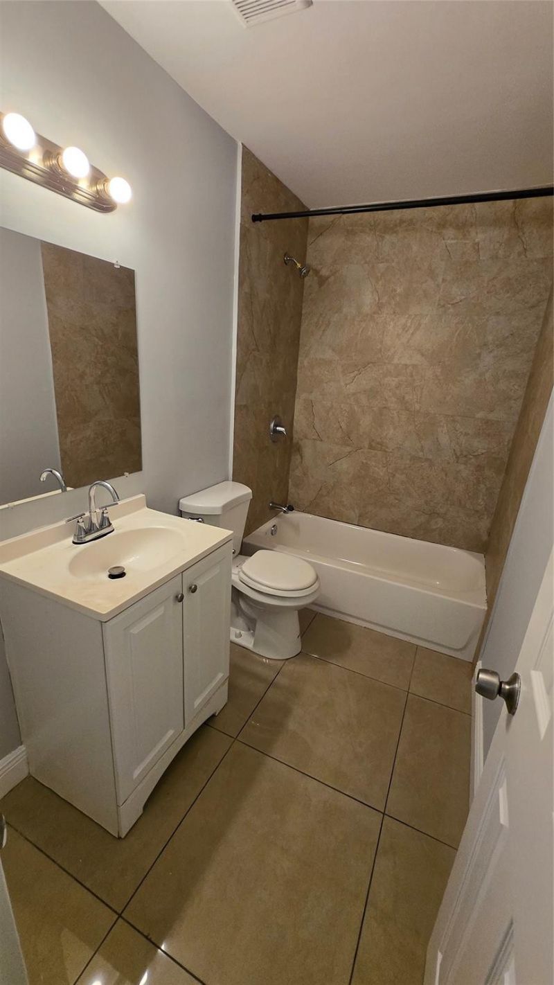 15201 NE 6th Avenue, Unit C307, Miami, FL 33162 Photo