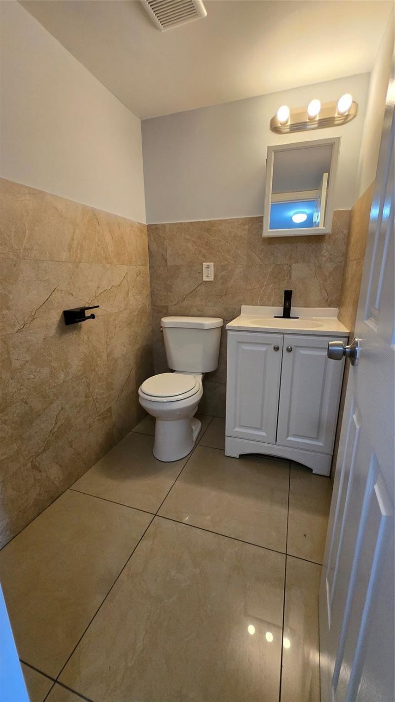 15201 NE 6th Avenue, Unit C307, Miami, FL 33162 Photo