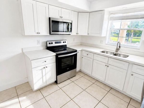 1017 NW 30TH Court, Unit 5, Wilton Manors, FL 33311