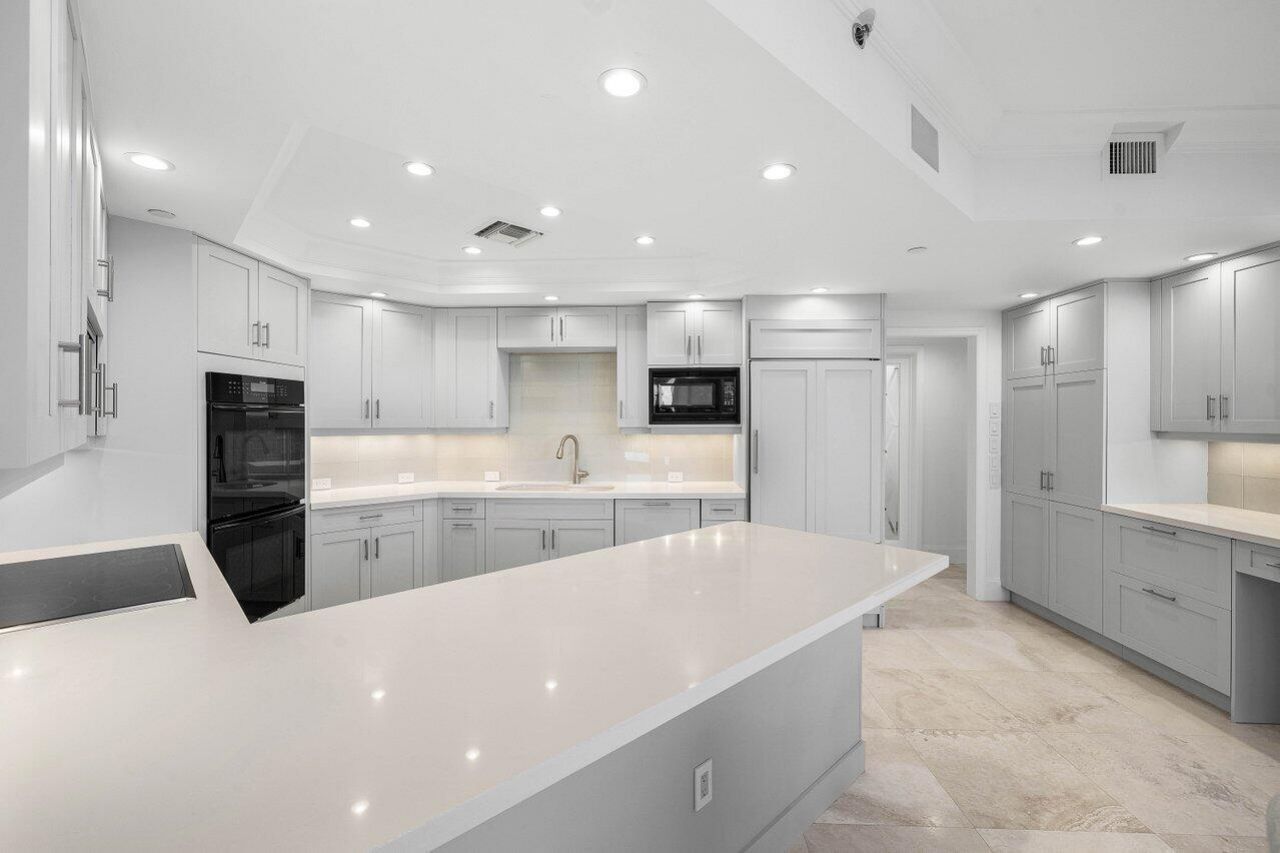 20320 Fairway Oaks Drive, Unit 372, Boca Raton, FL 33434 Photo
