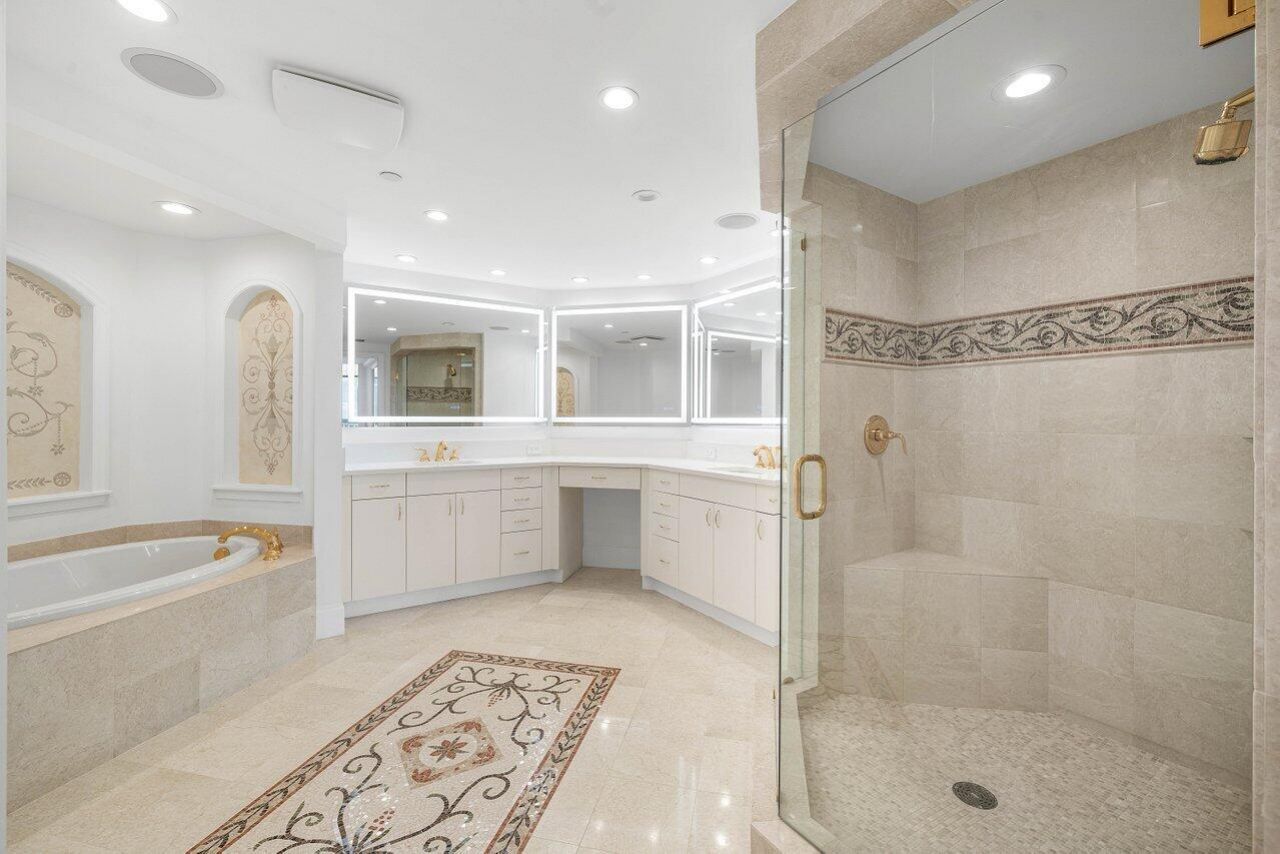 20320 Fairway Oaks Drive, Unit 372, Boca Raton, FL 33434 Photo