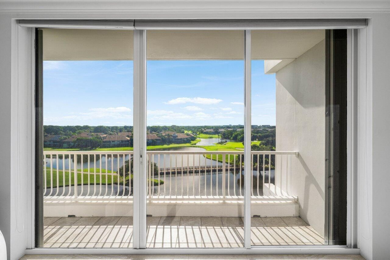 20320 Fairway Oaks Drive, Unit 372, Boca Raton, FL 33434 Photo