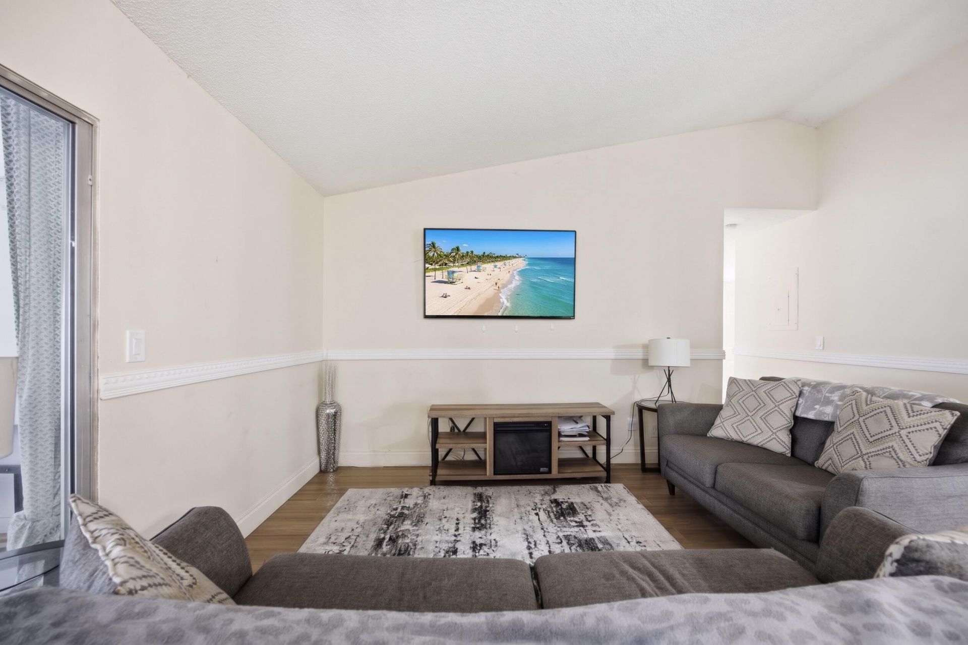 18751 Shauna Manor Drive, Boca Raton, FL 33496 Photo