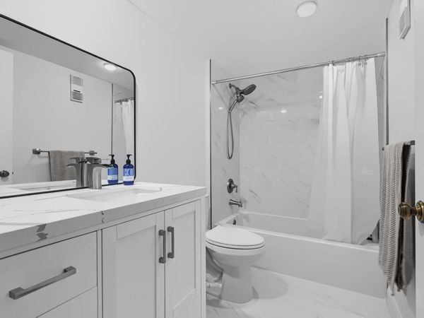 3826 Whitehall Drive, Unit 302, West Palm Beach, FL 33401