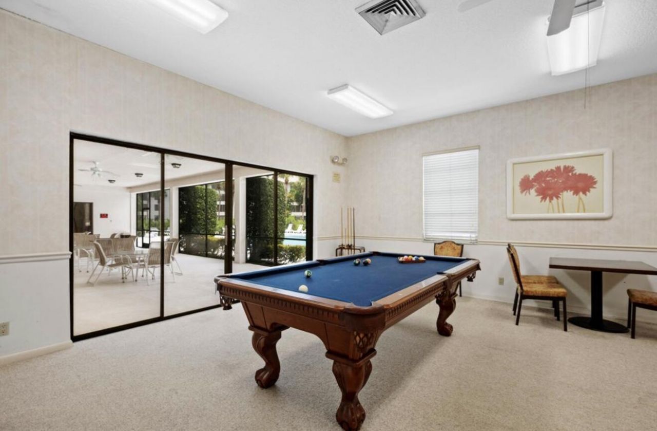 3826 Whitehall Drive, Unit 302, West Palm Beach, FL 33401 Photo