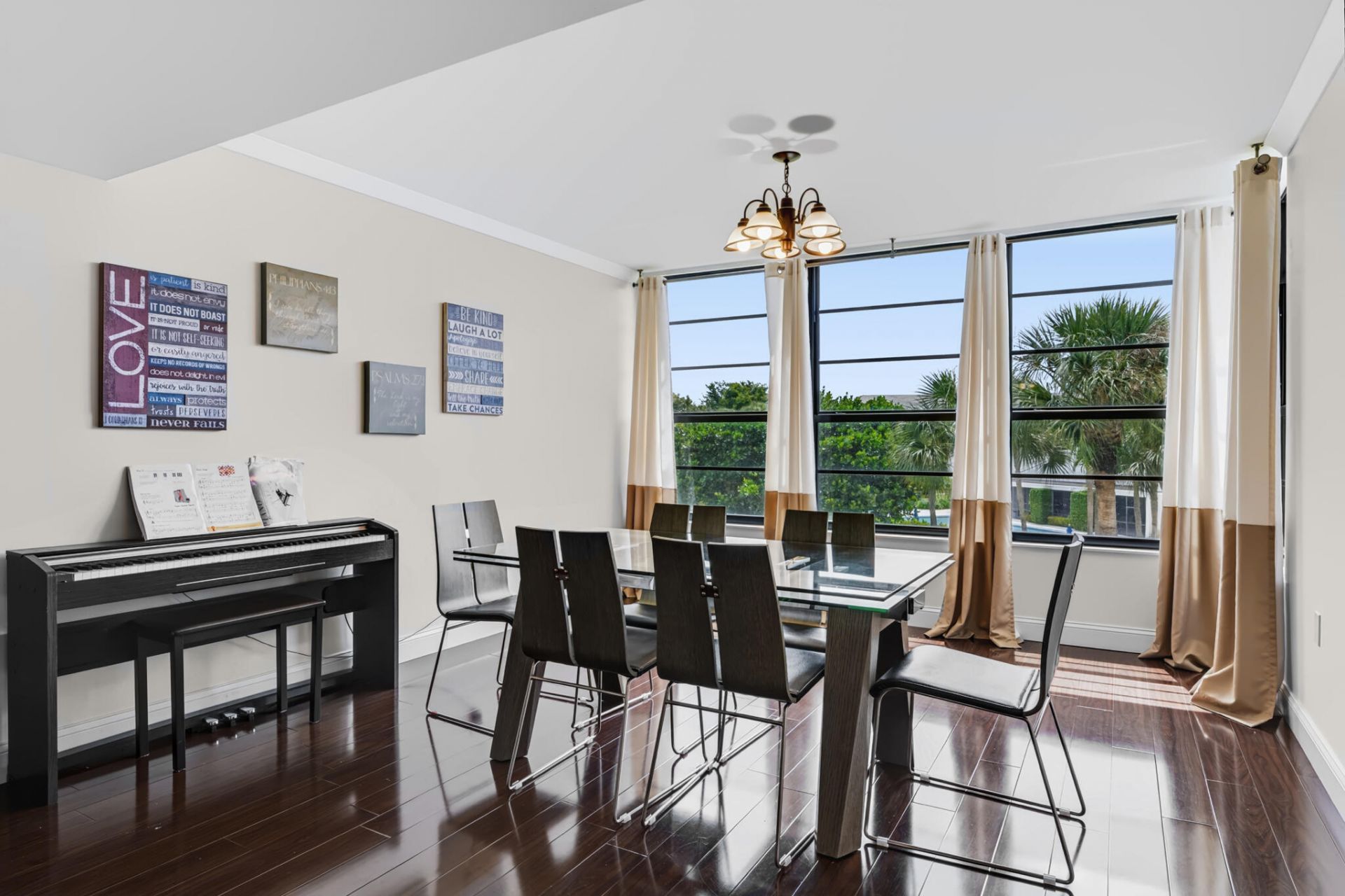 3826 Whitehall Drive, Unit 302, West Palm Beach, FL 33401 Photo