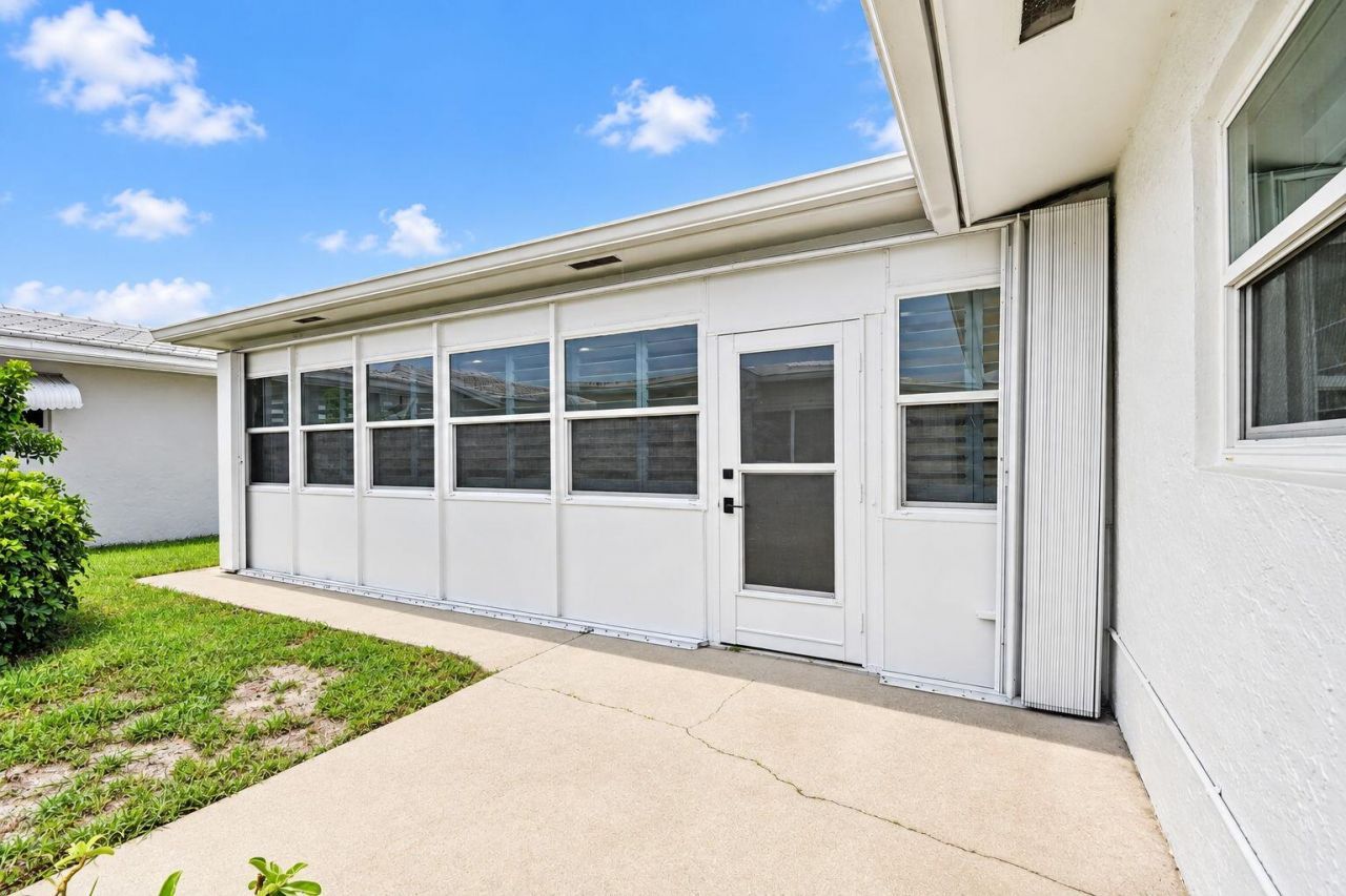 1304 SW 23rd Street, Boynton Beach, FL 33426 Photo
