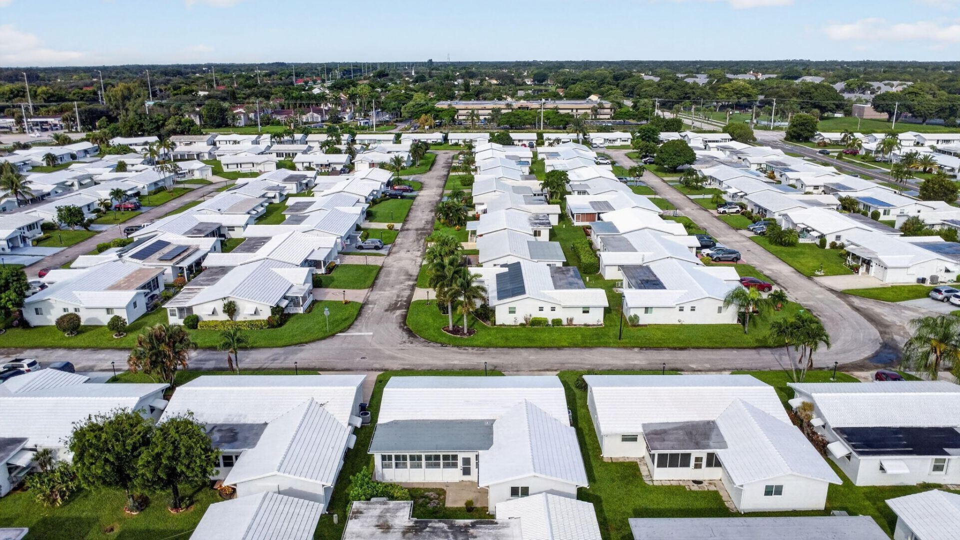 1304 SW 23rd Street, Boynton Beach, FL 33426 Photo