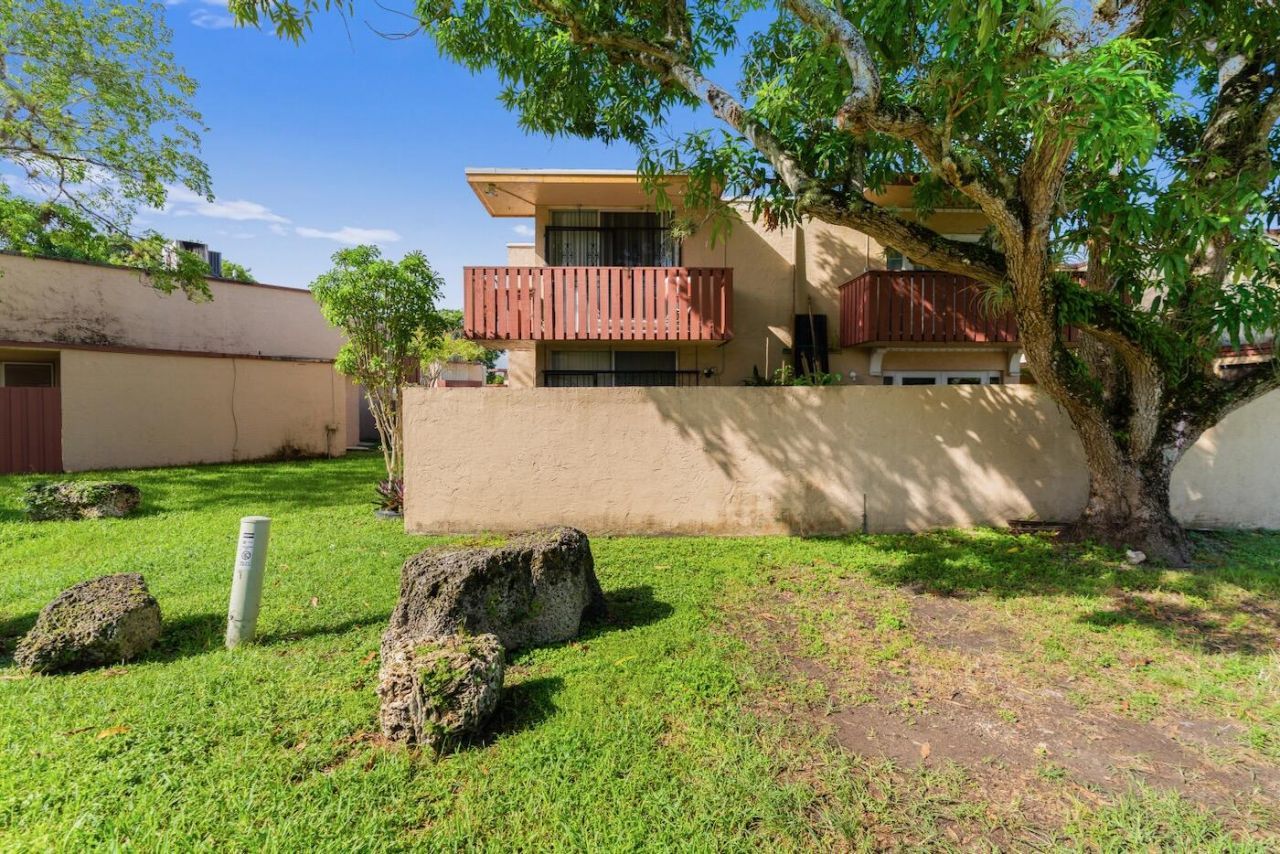 20106 SW 123rd Drive, Miami, FL 33177 Photo