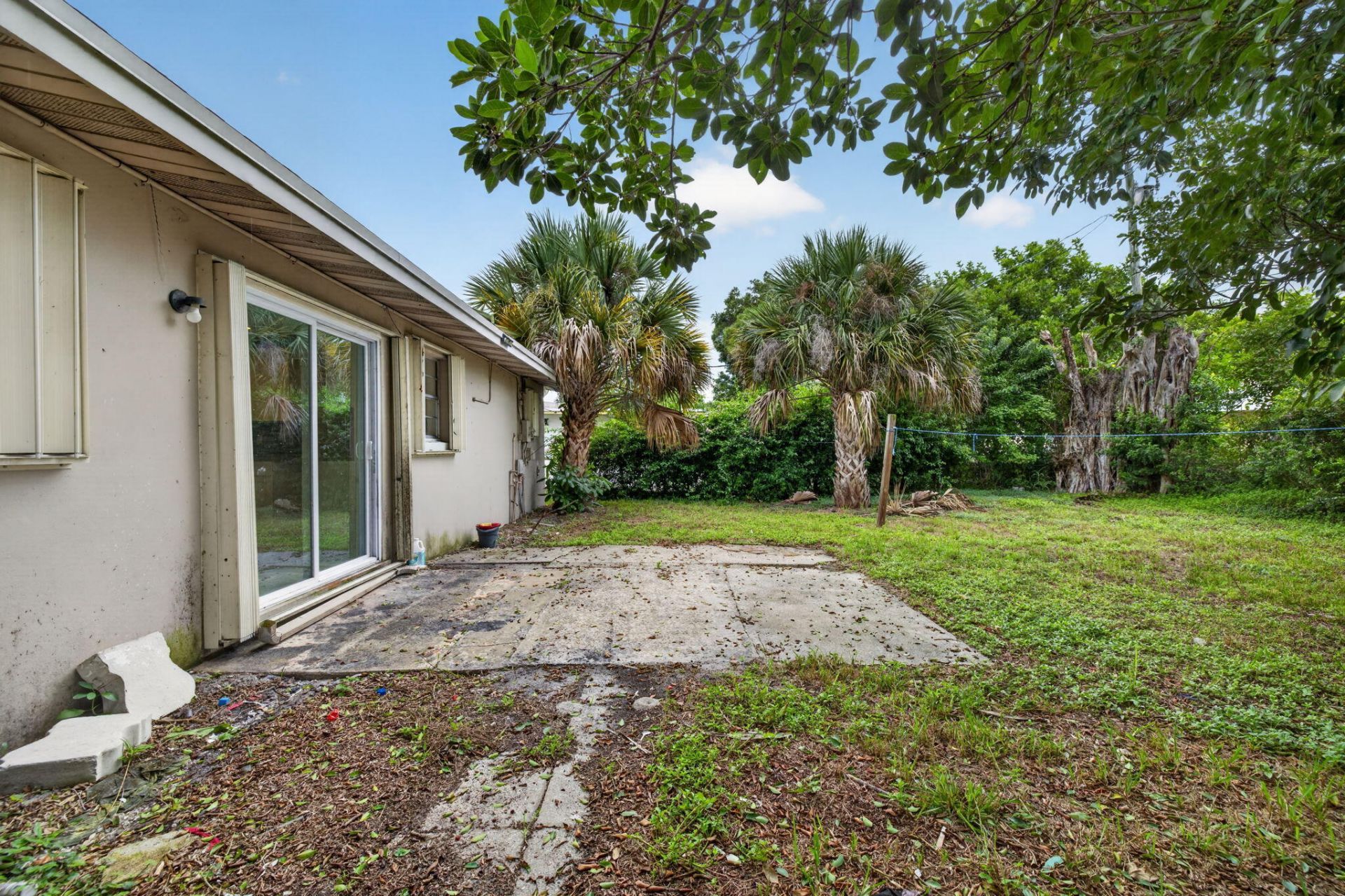 913 NW 10th Terrace, Stuart, FL 34994 Photo