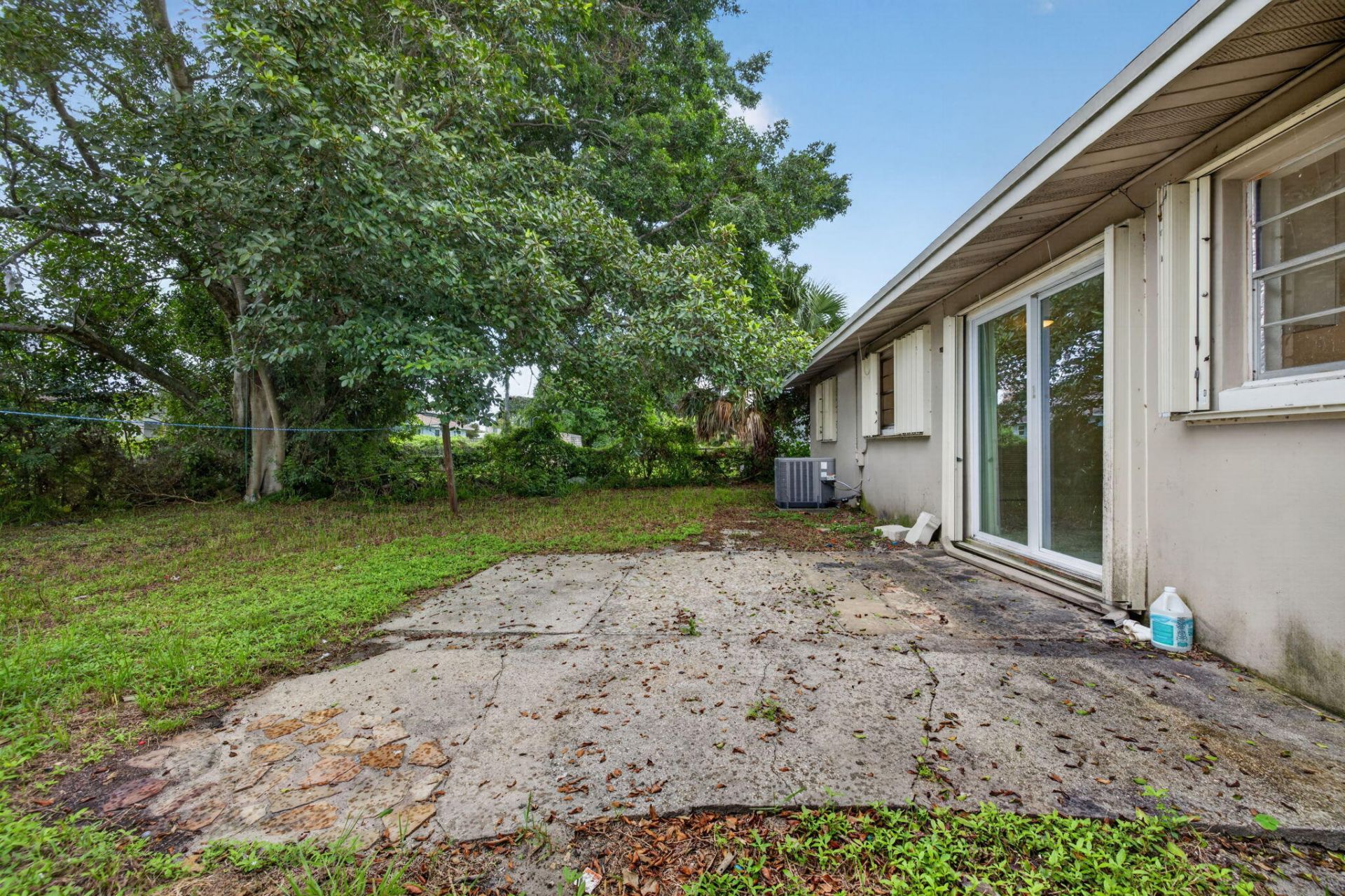 913 NW 10th Terrace, Stuart, FL 34994 Photo