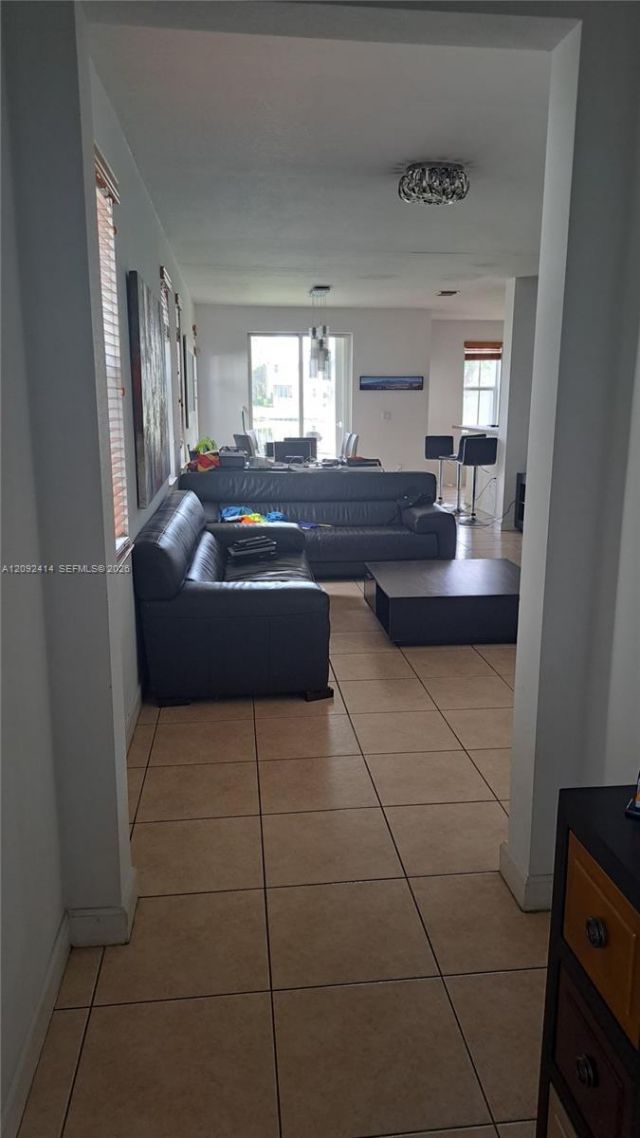10735 NW 75th St , Doral, FL 33178 Photo